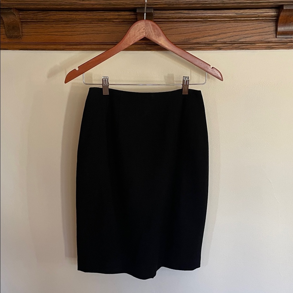 Ellen Tracy Classic Black Wool Pencil Skirt